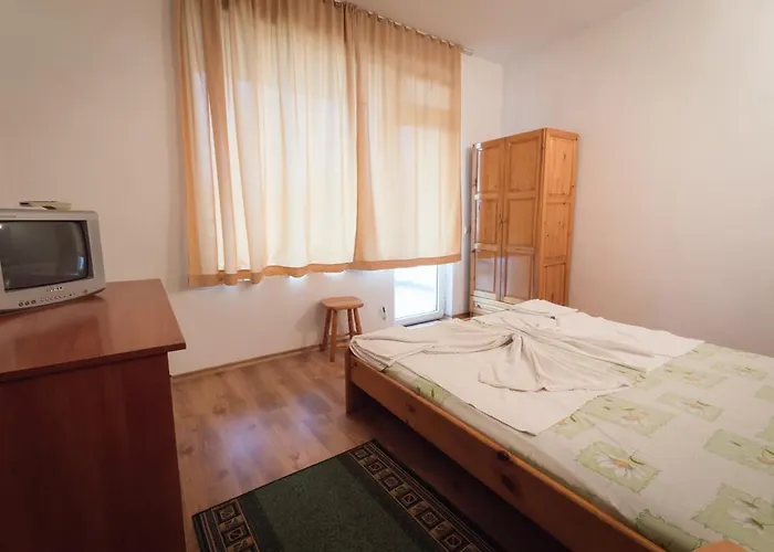 къща за гости ропотамо Къща за гости 2*