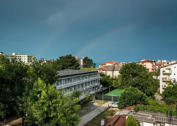 Къща за гости къща за гости ропотамо 2*